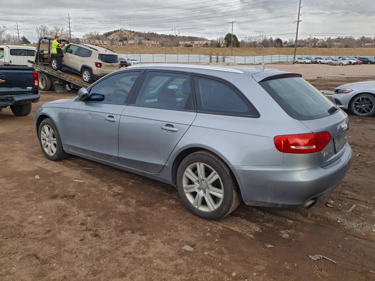 2011 AUDI A4 PREMIUM photo 2