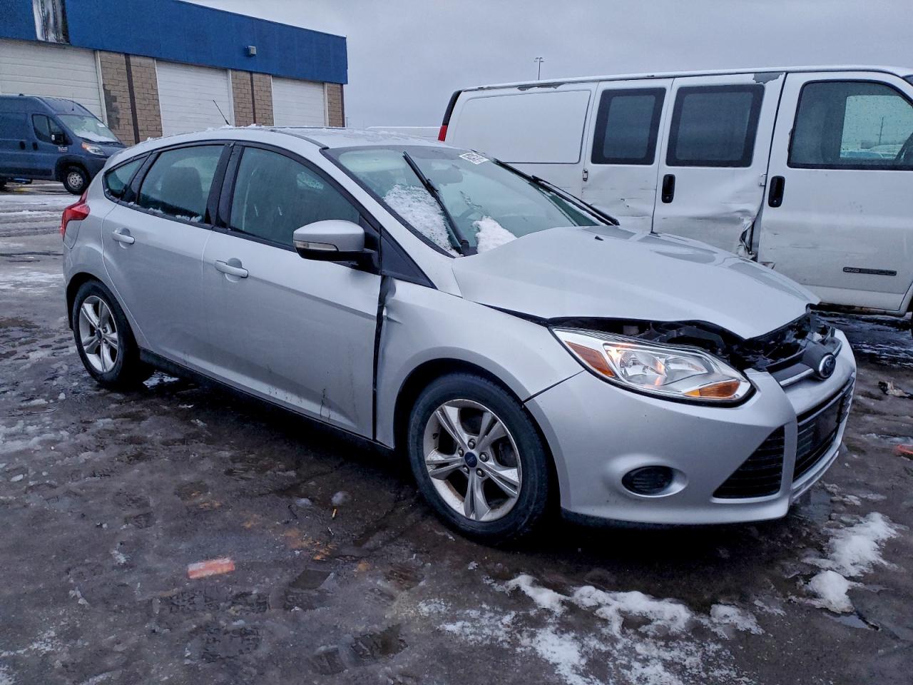 2013 FORD FOCUS SE photo 4