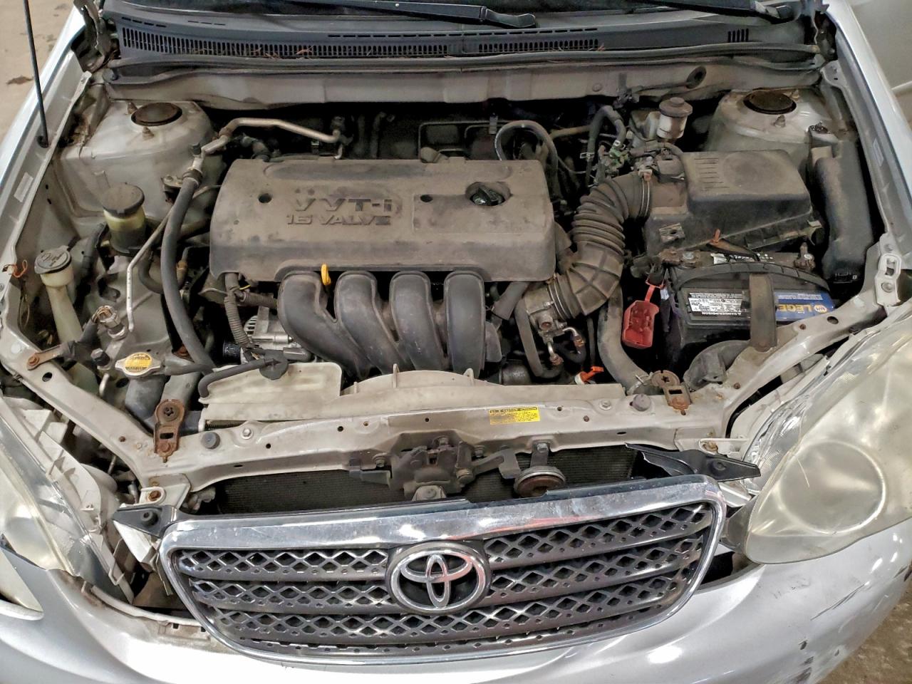 2005 TOYOTA COROLLA CE photo 11