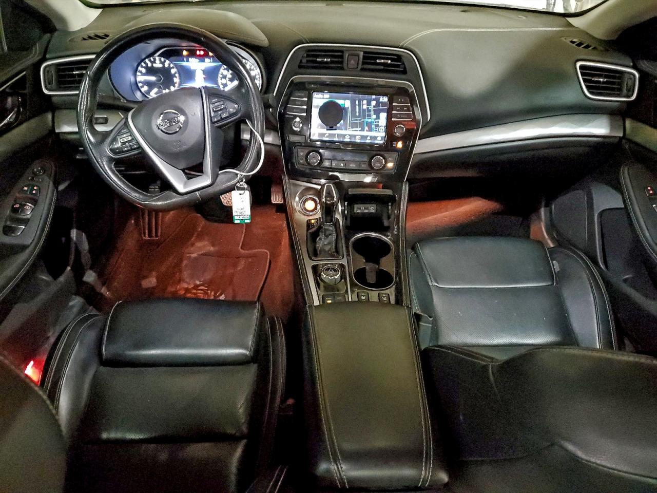2017 NISSAN MAXIMA 3.5S photo 8