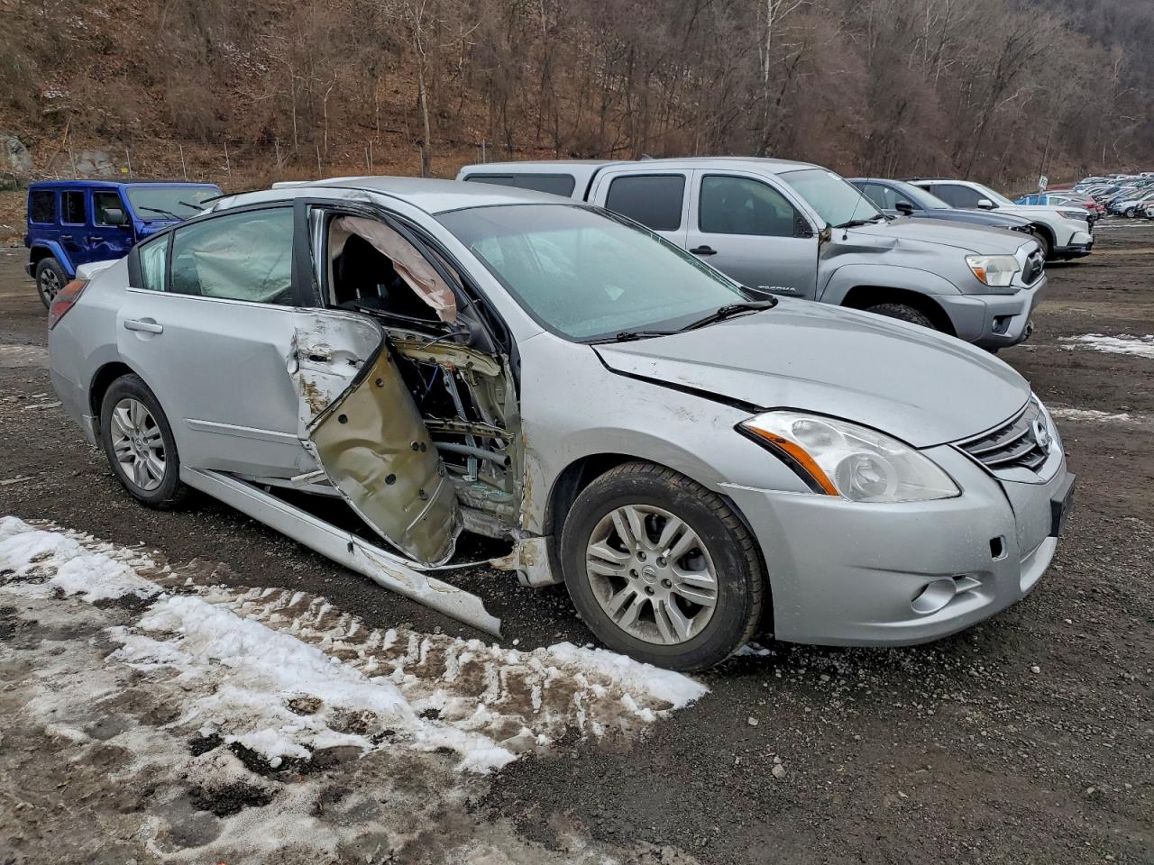 2011 NISSAN ALTIMA BASE photo 4