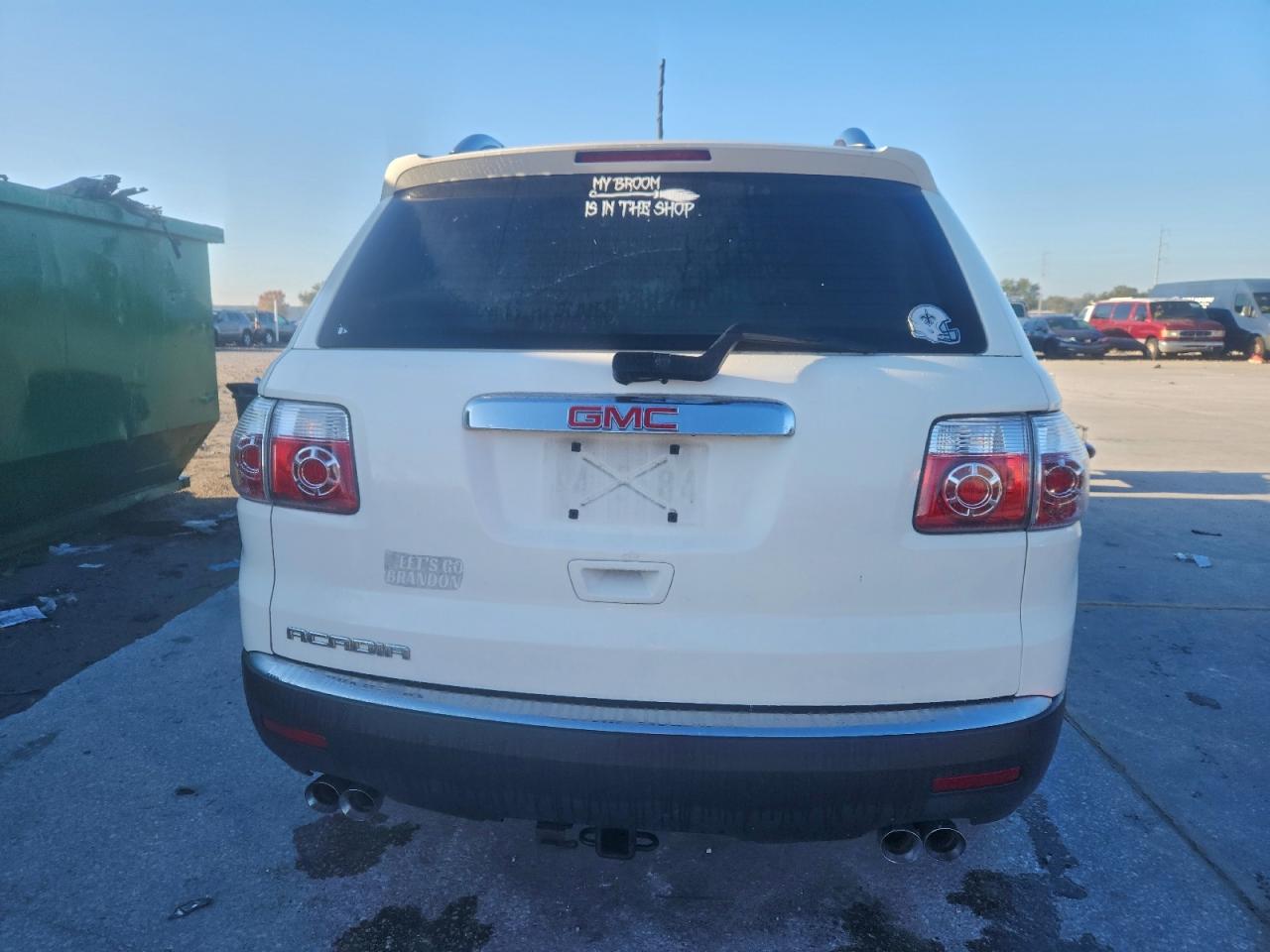 2009 GMC ACADIA SLE photo 6