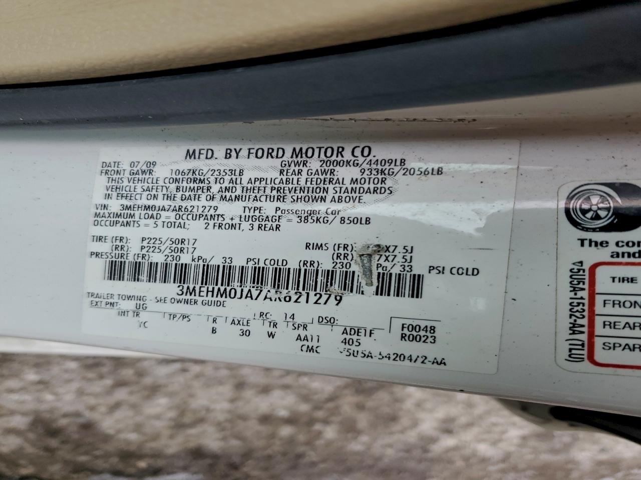 2010 MERCURY MILAN PREMIER photo 12