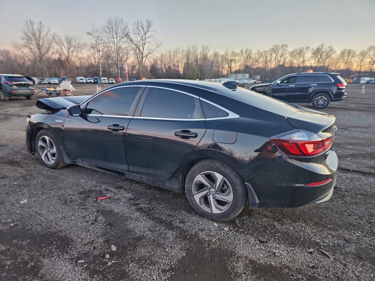 2019 HONDA INSIGHT LX photo 2