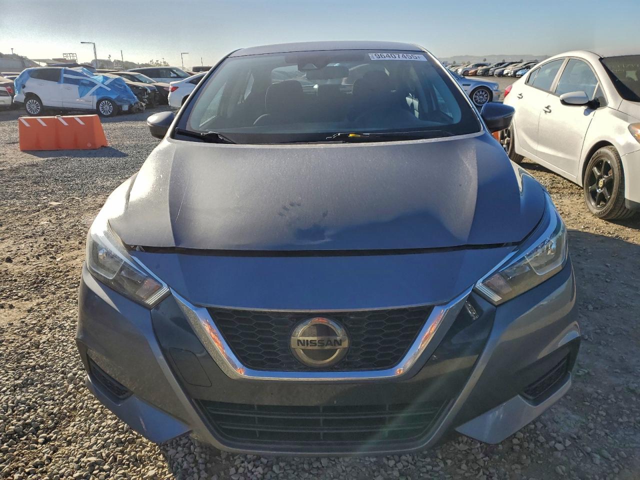 2021 NISSAN VERSA SV photo 5