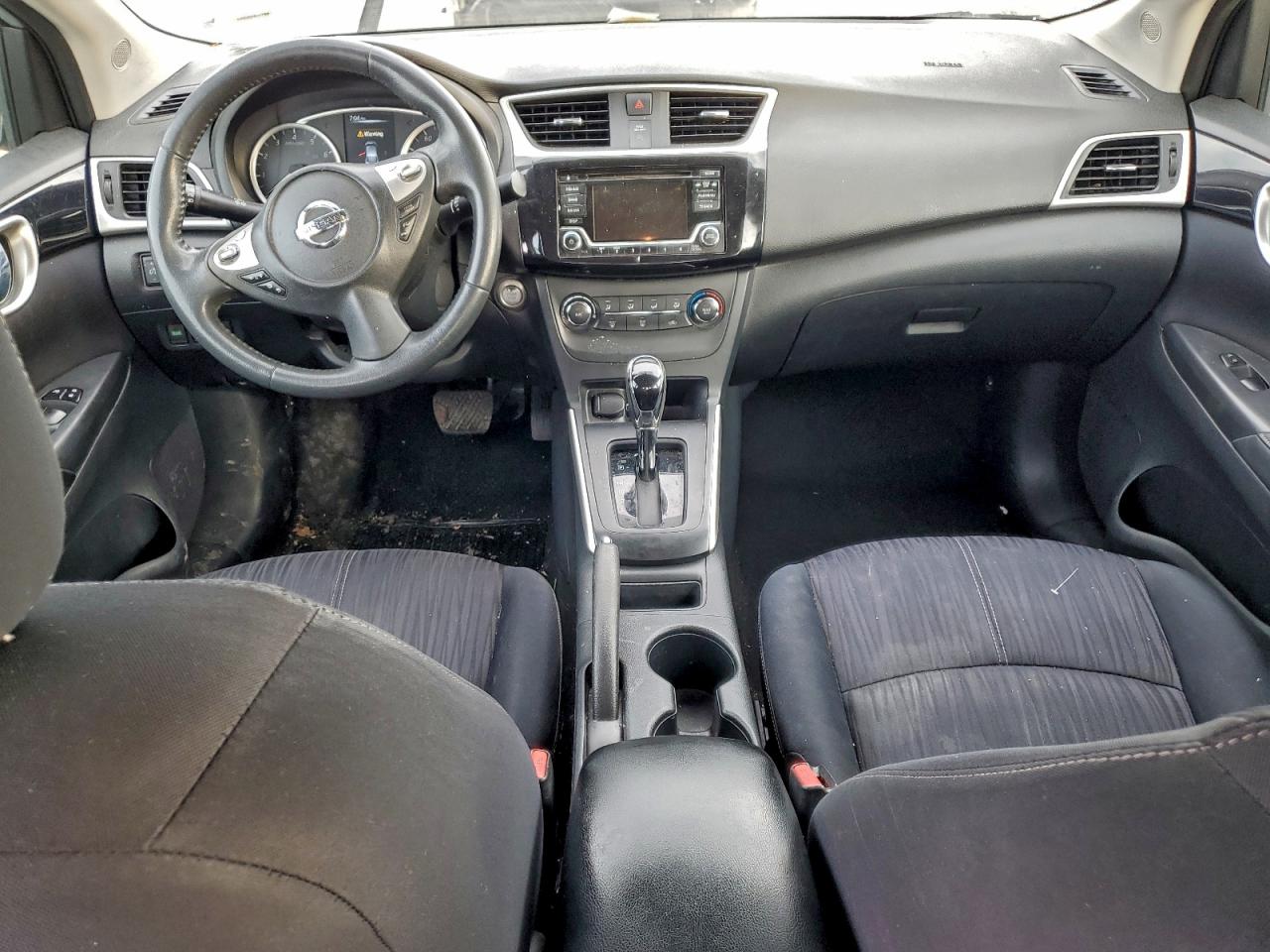 2017 NISSAN SENTRA S photo 8