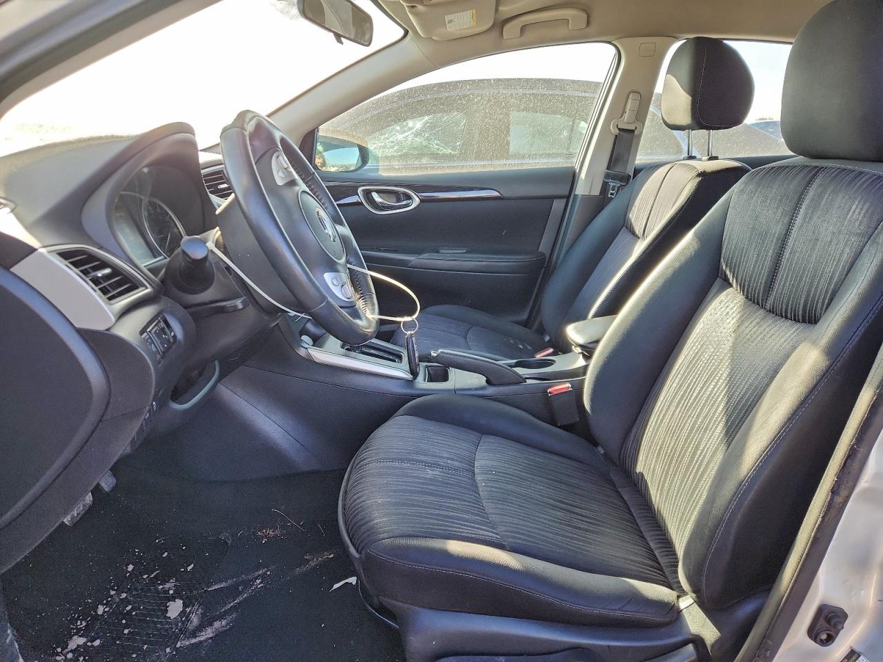 2017 NISSAN SENTRA S photo 7