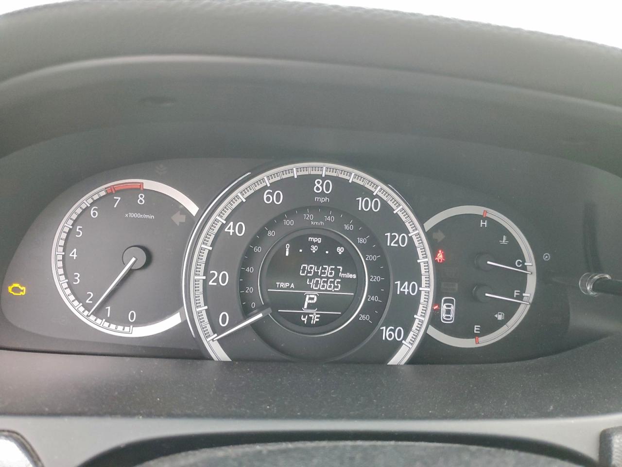 2013 HONDA ACCORD LX photo 9