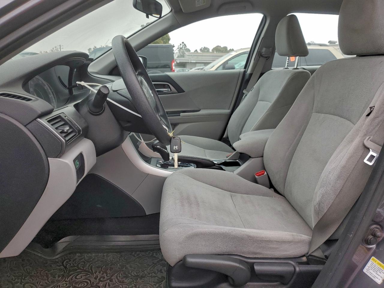 2013 HONDA ACCORD LX photo 7