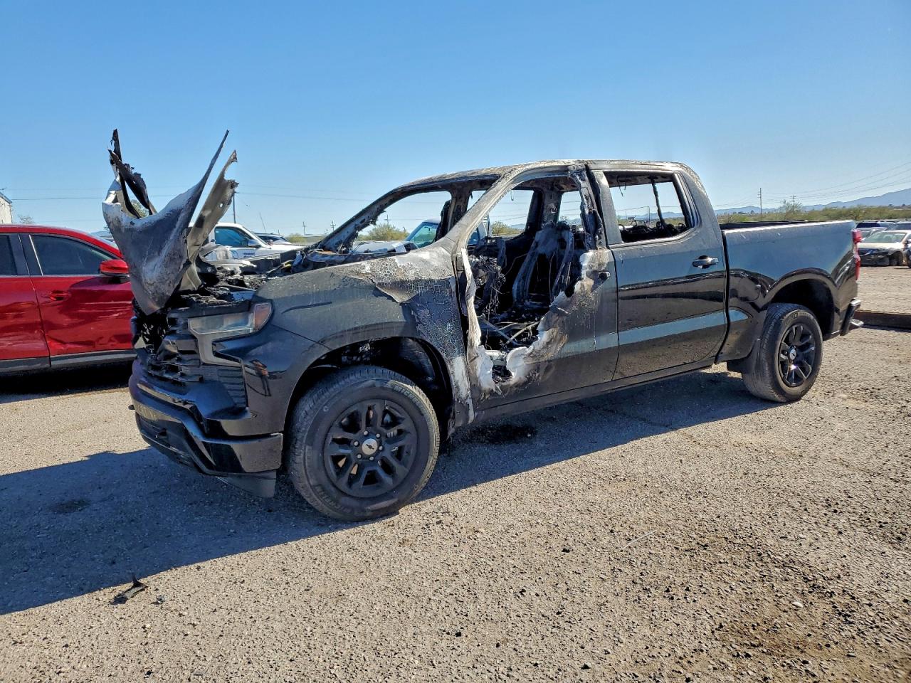 2025 CHEVROLET SILVERADO