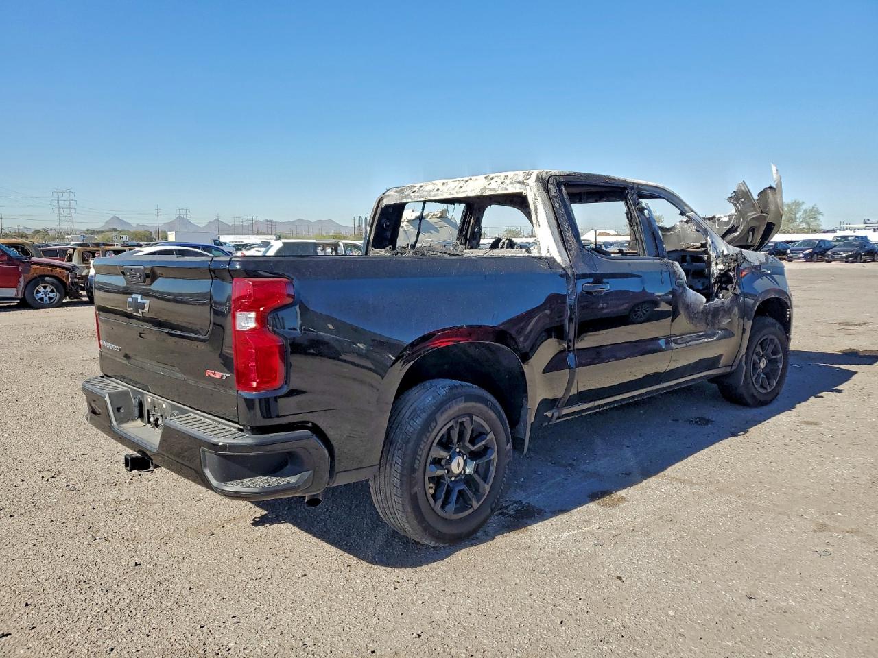 2025 CHEVROLET SILVERADO C1500 RST photo 3