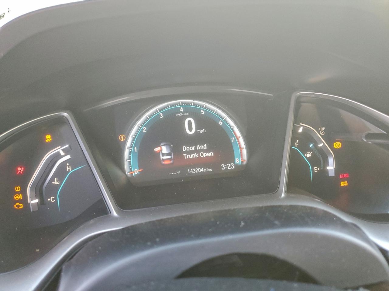 2016 HONDA CIVIC EX photo 9