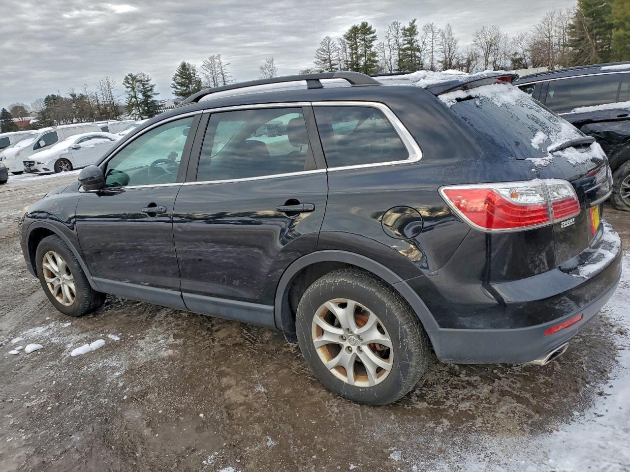 2011 MAZDA CX-9 photo 2