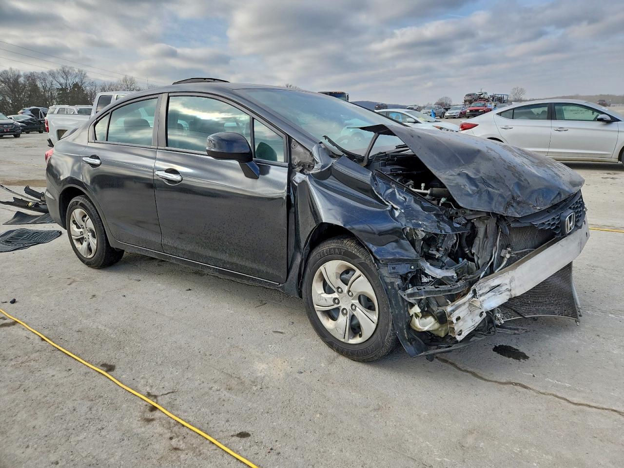 2013 HONDA CIVIC LX photo 4