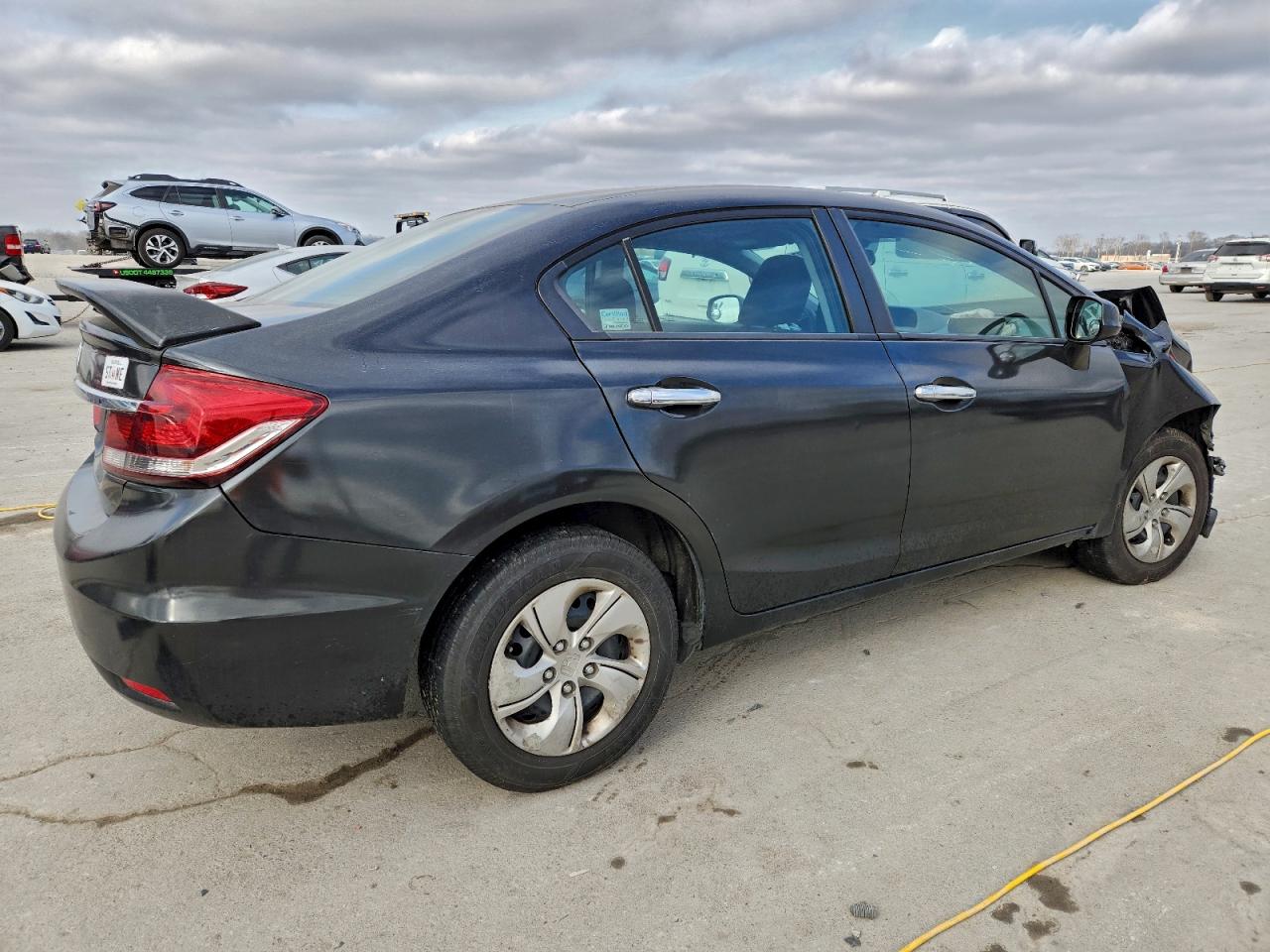 2013 HONDA CIVIC LX photo 3