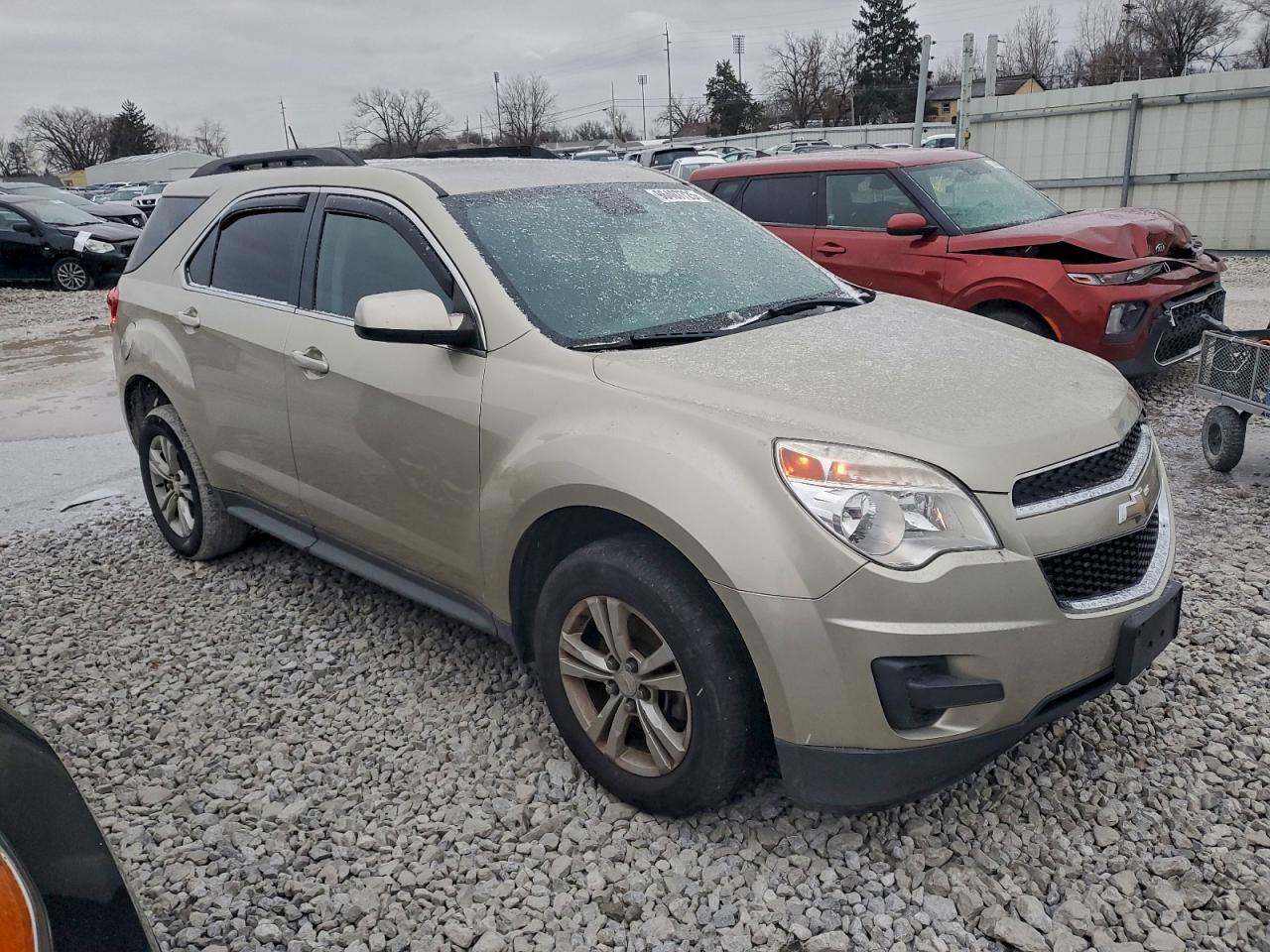 2014 CHEVROLET EQUINOX LT photo 4