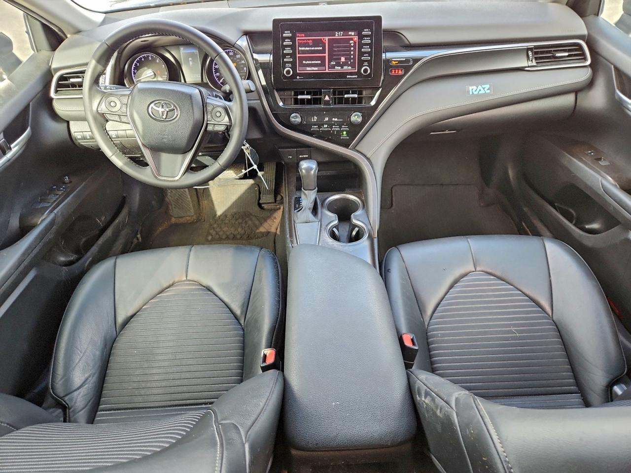 2021 TOYOTA CAMRY SE photo 8
