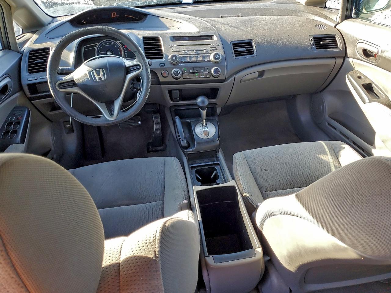 2010 HONDA CIVIC VP photo 8