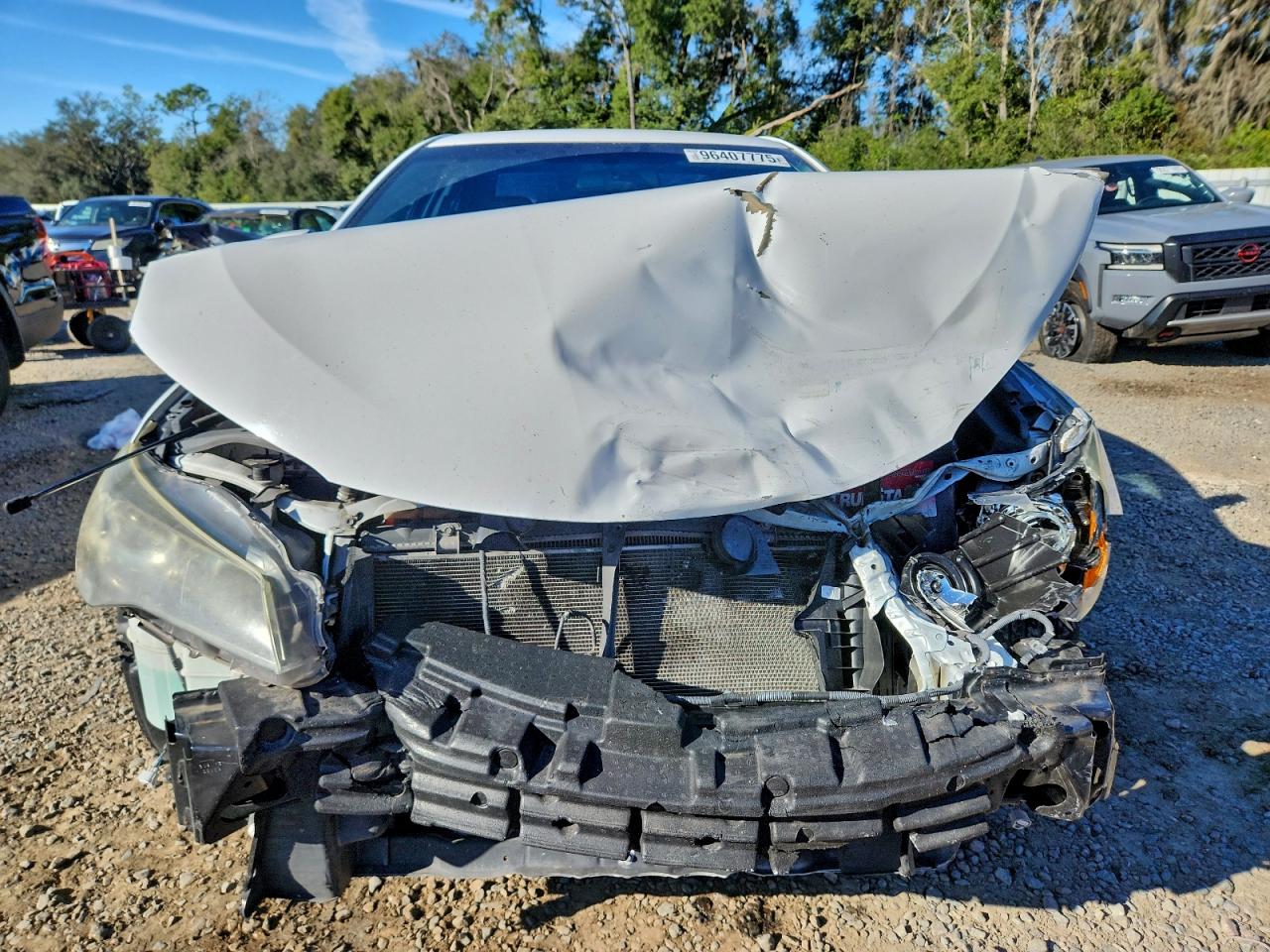 2016 TOYOTA CAMRY LE photo 5