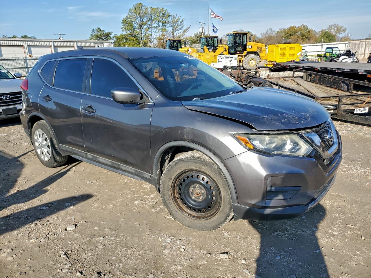 2017 NISSAN ROGUE S photo 4