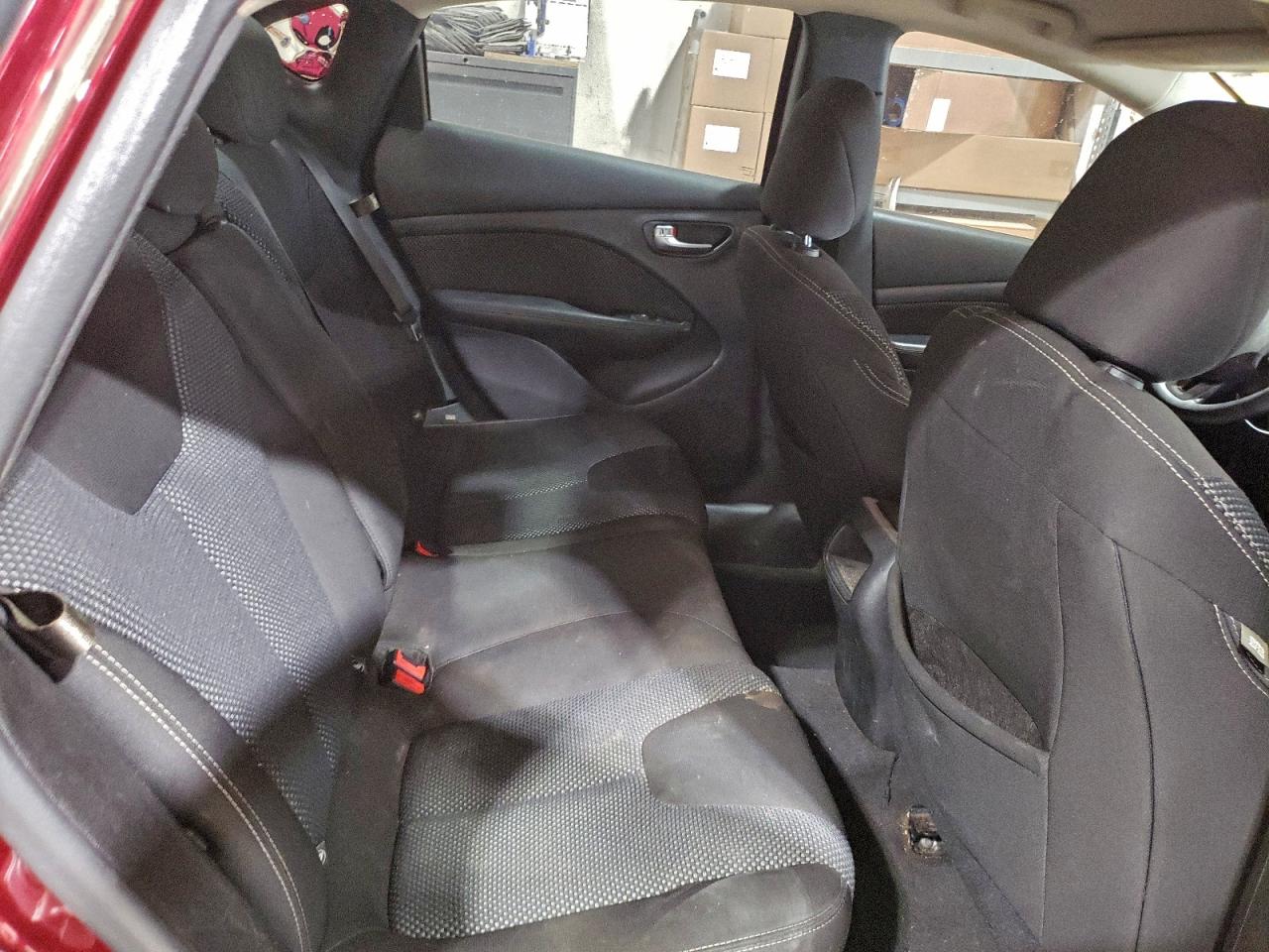 2015 DODGE DART SXT photo 10