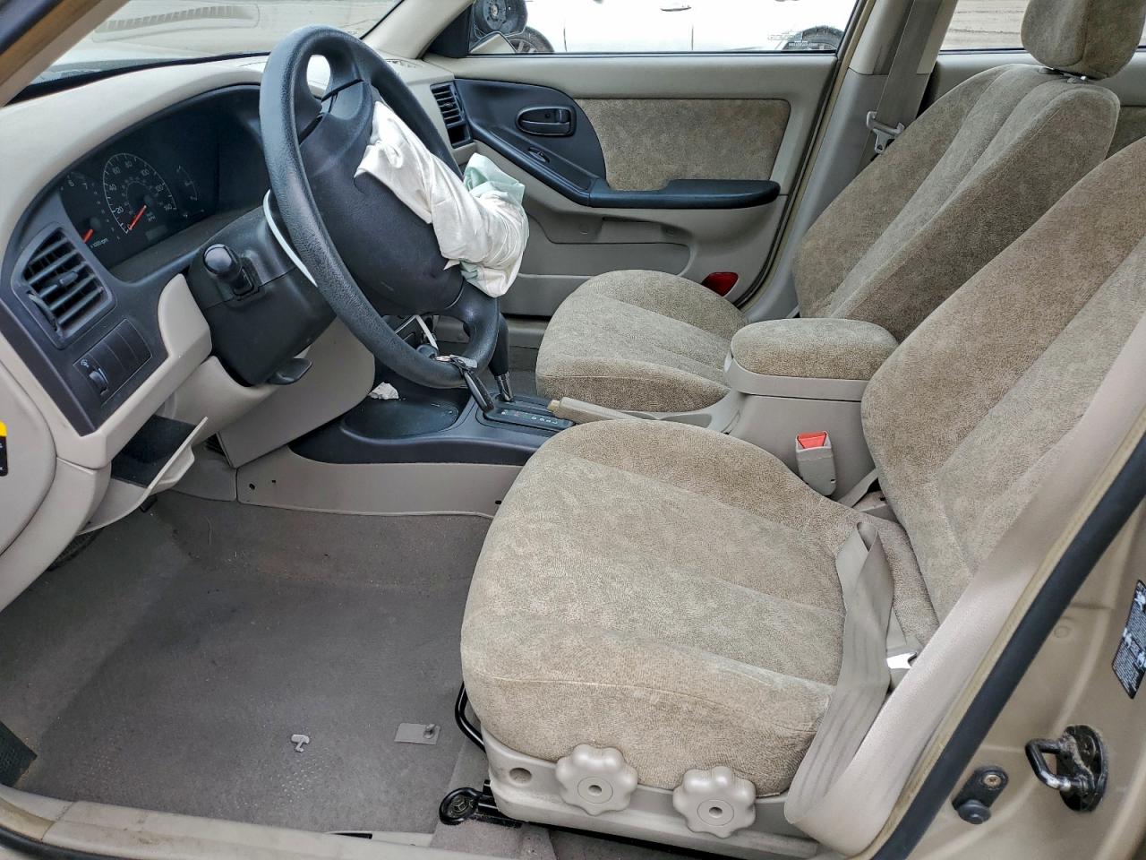 2002 HYUNDAI ELANTRA GLS photo 7