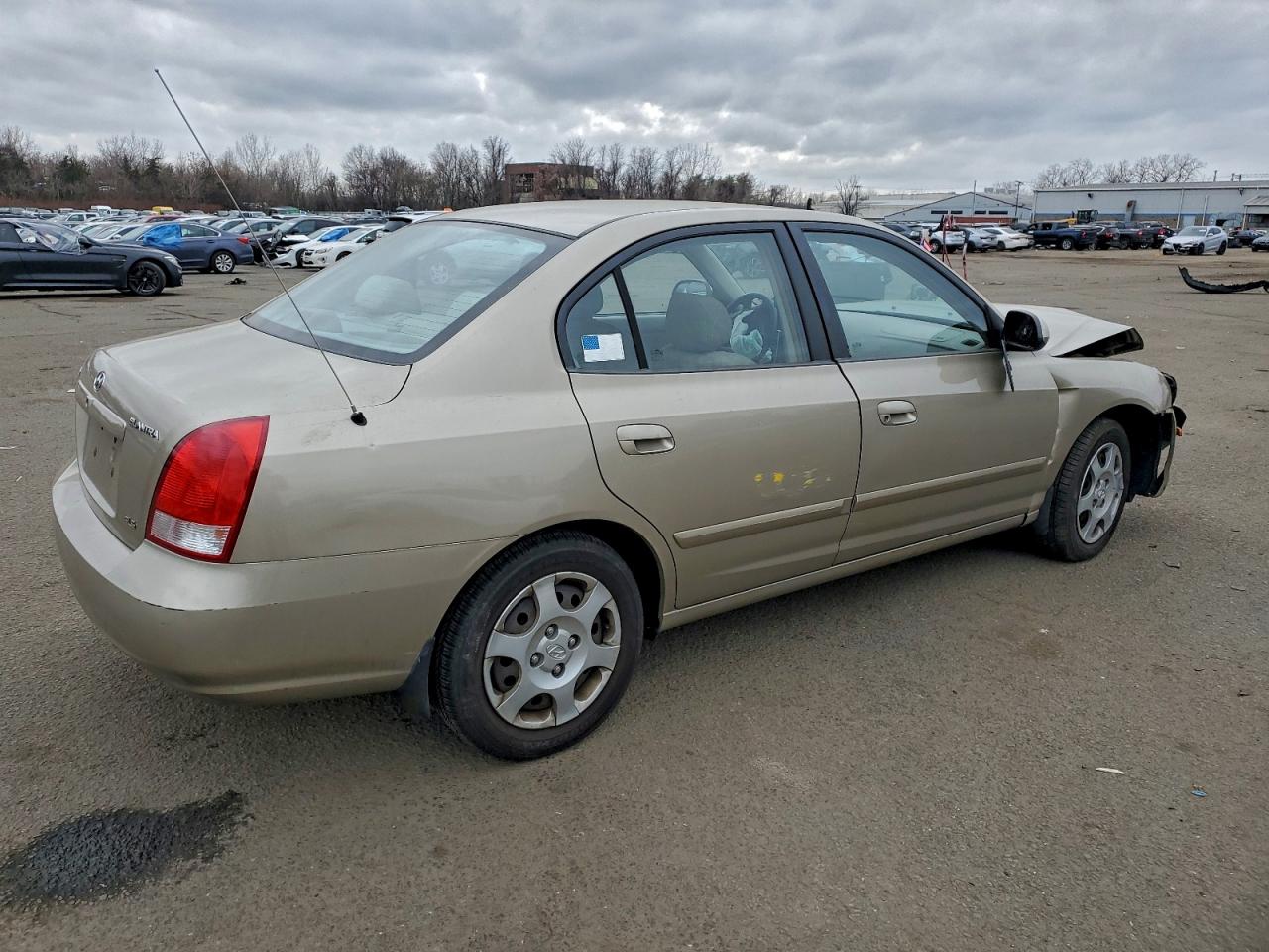 2002 HYUNDAI ELANTRA GLS photo 3