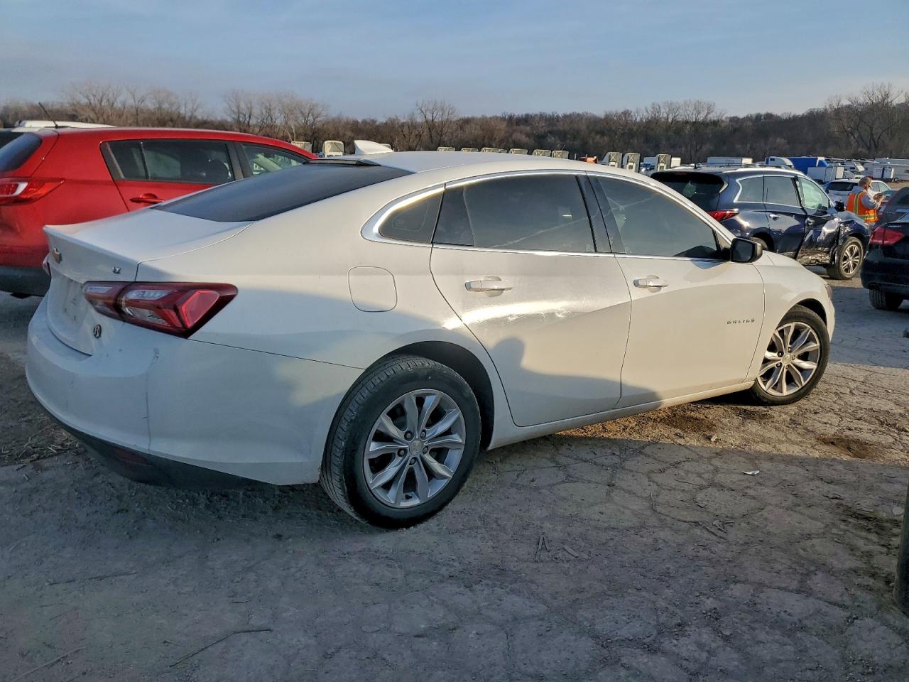 2021 CHEVROLET MALIBU LT photo 7