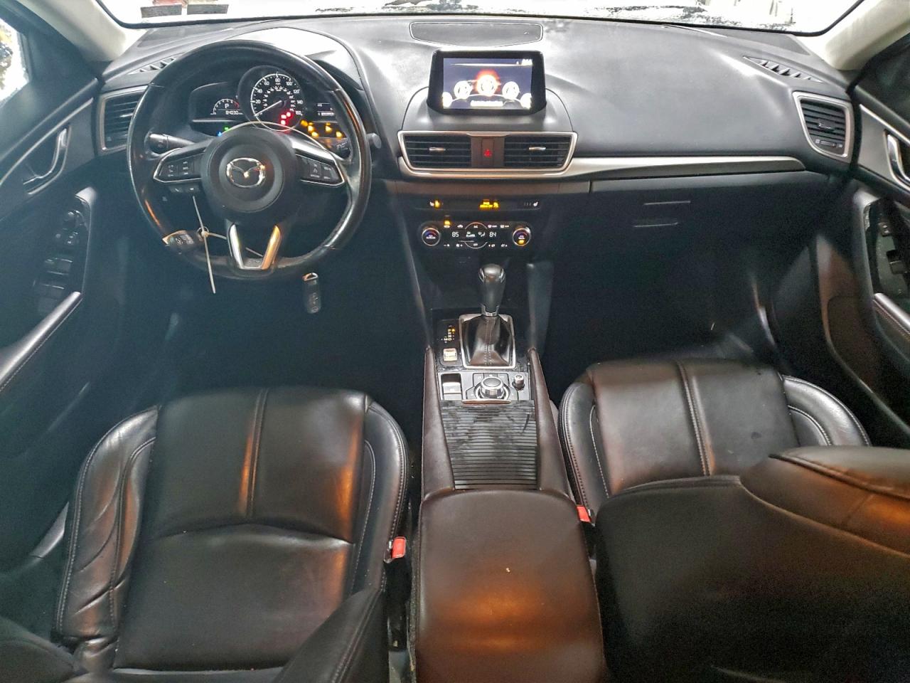 2018 MAZDA 3 TOURING photo 8