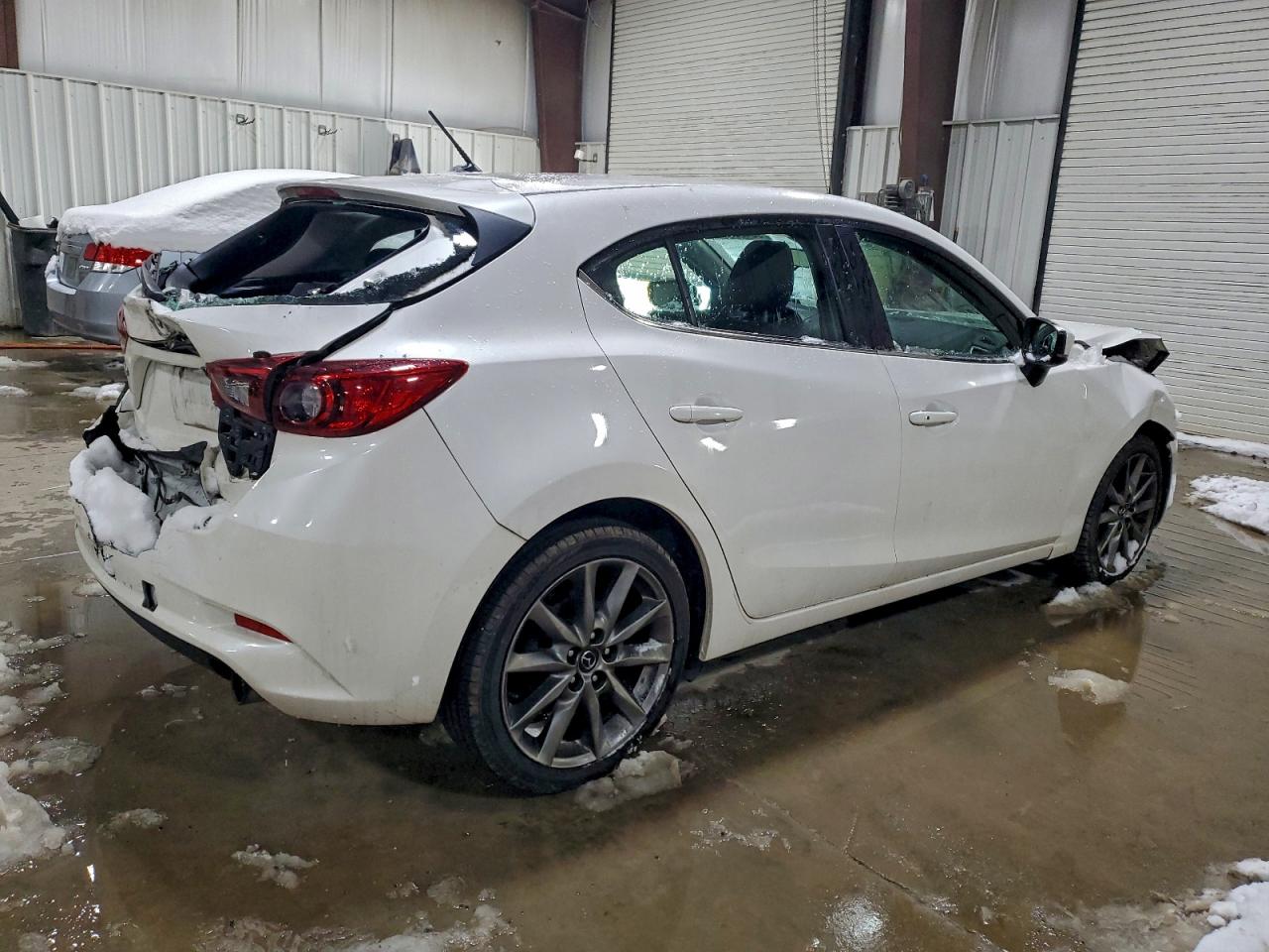 2018 MAZDA 3 TOURING photo 3