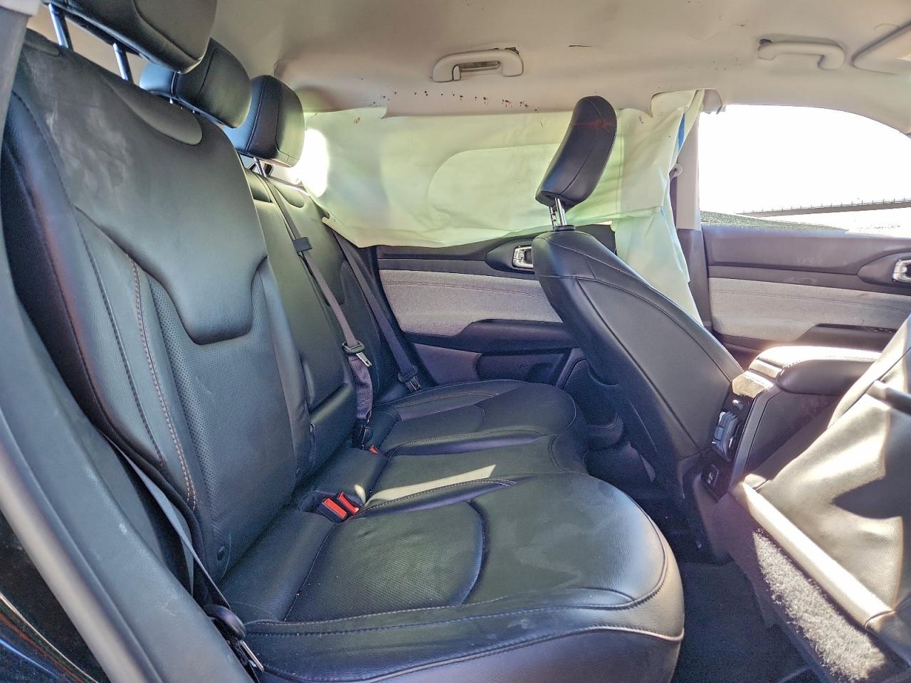 2022 JEEP COMPASS LATITUDE LUX photo 21