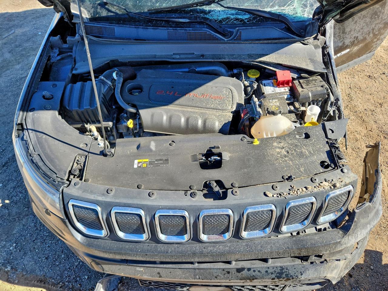 2022 JEEP COMPASS LATITUDE LUX photo 23
