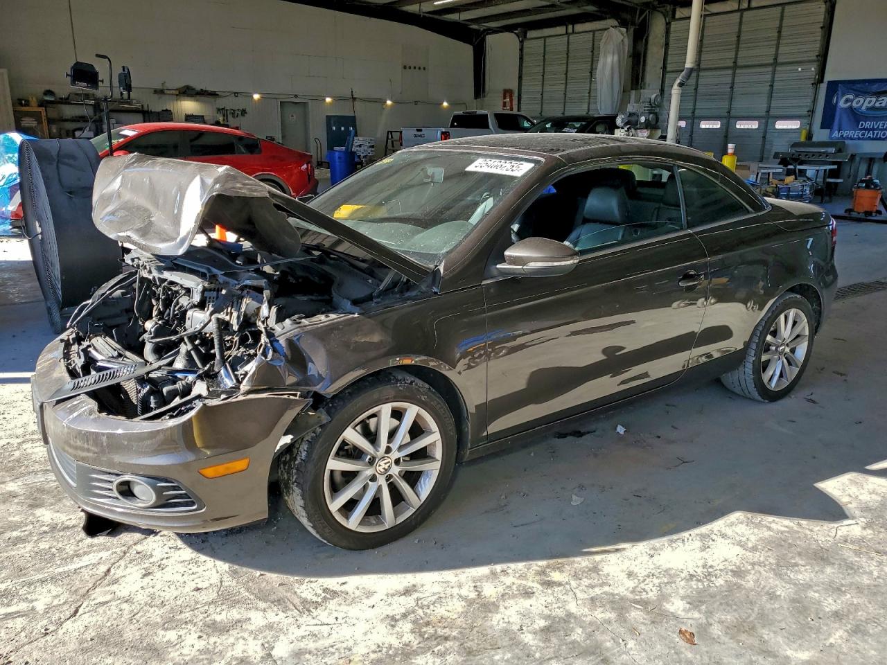 2012 VOLKSWAGEN EOS