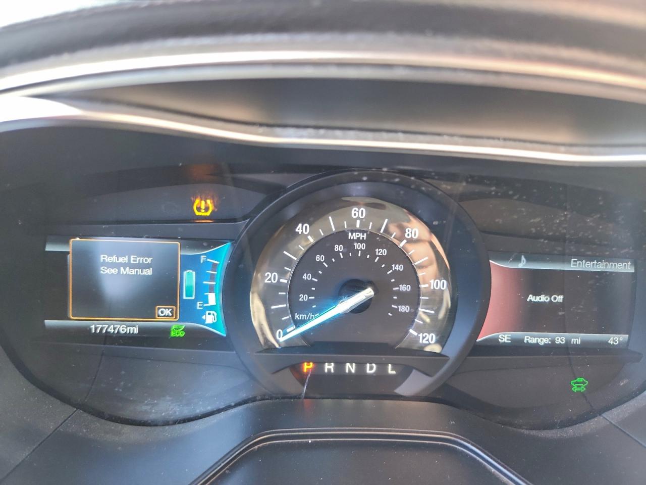 2019 FORD FUSION SE photo 9