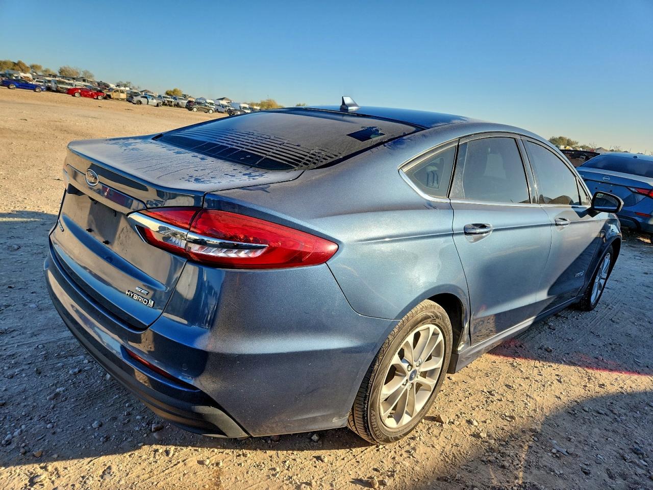 2019 FORD FUSION SE photo 3