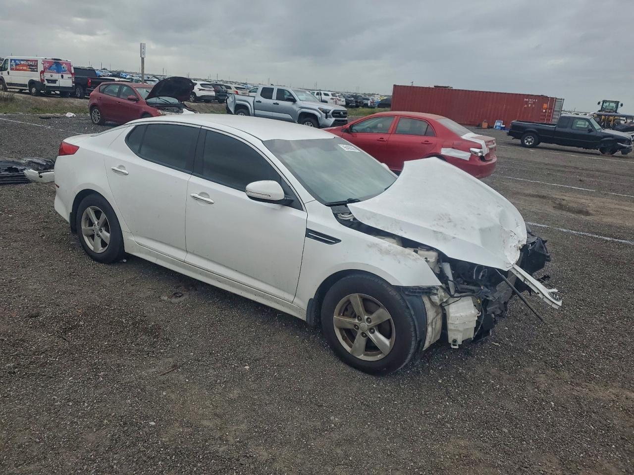 2015 KIA OPTIMA LX photo 4
