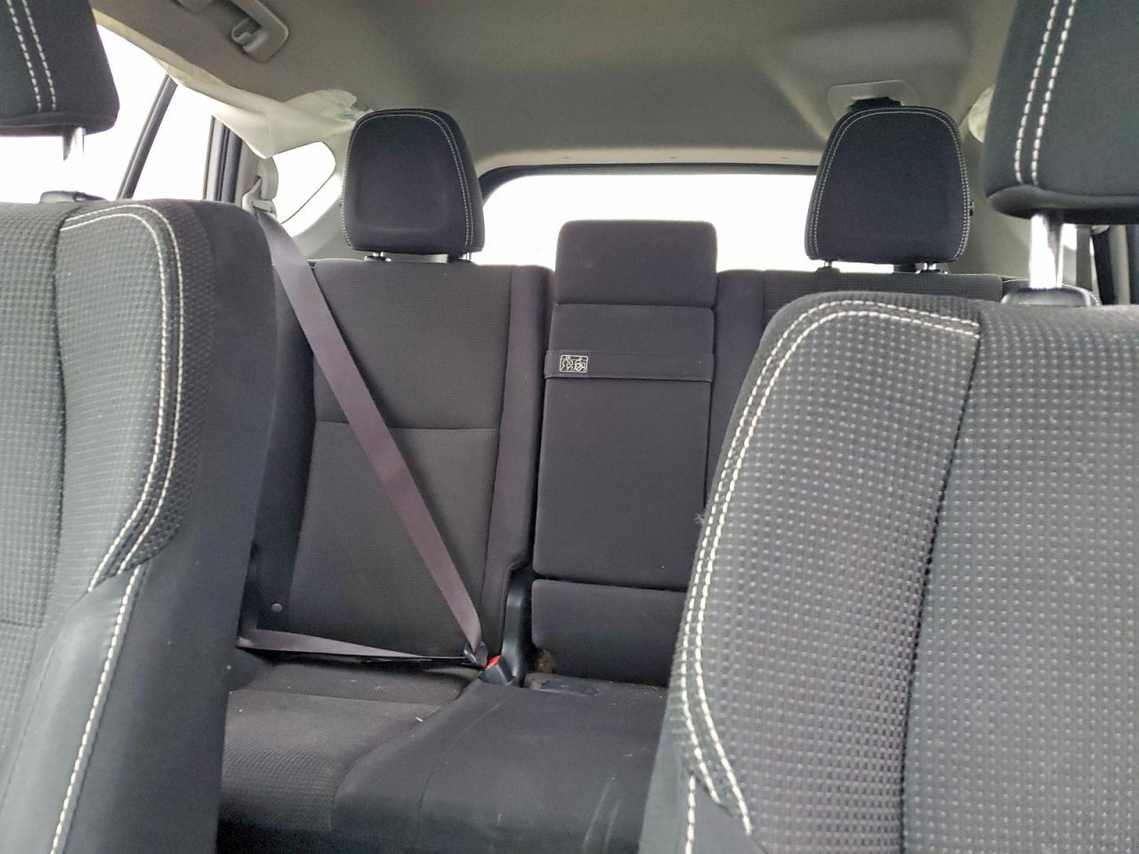 2017 TOYOTA RAV4 HV LE photo 10