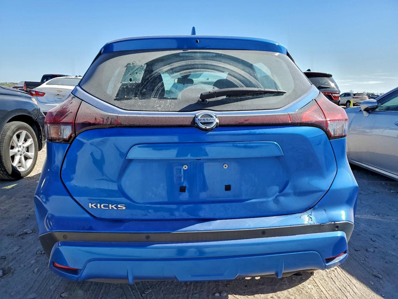 2021 NISSAN KICKS S photo 6