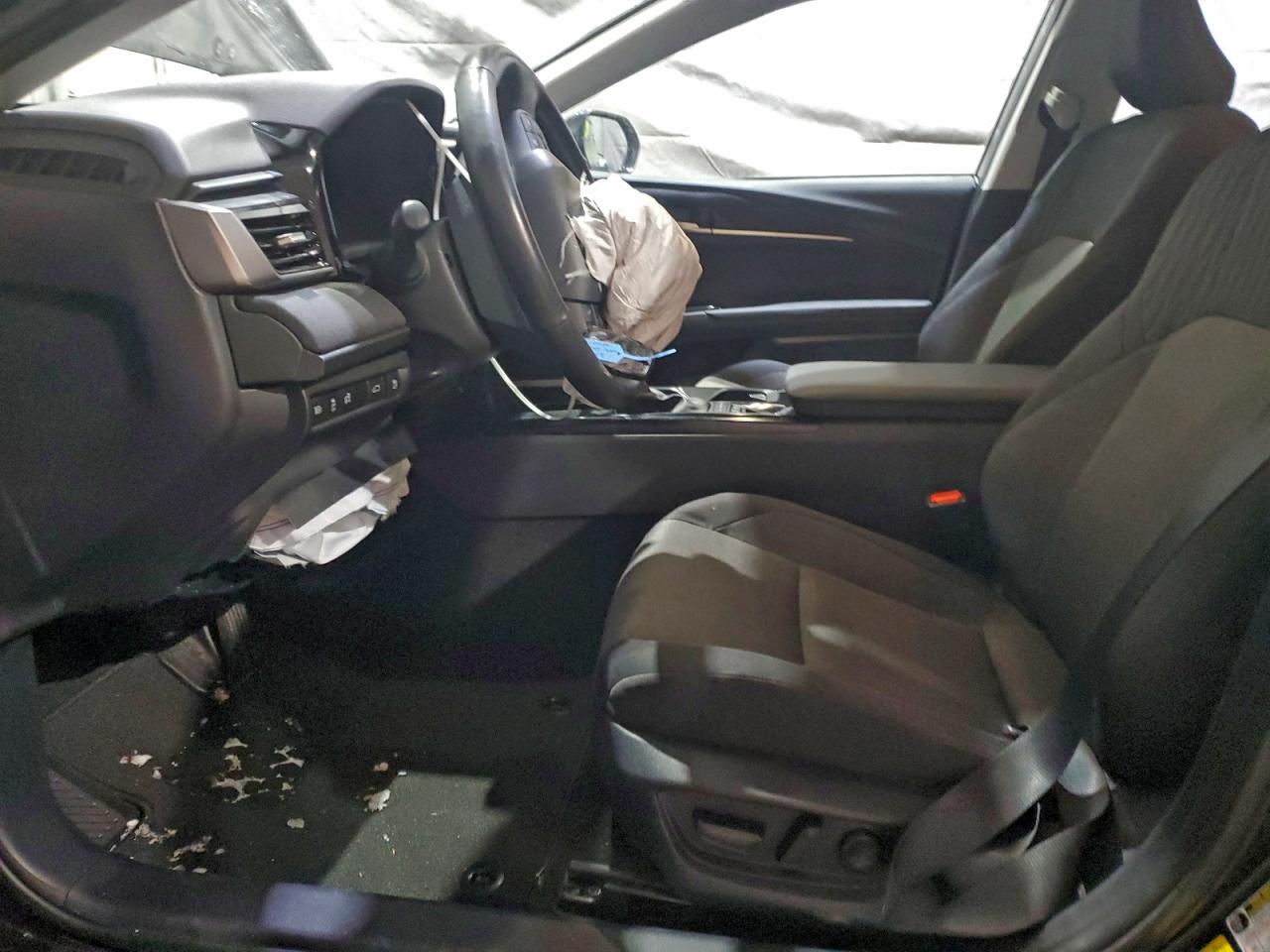 2025 TOYOTA CAMRY XSE photo 7