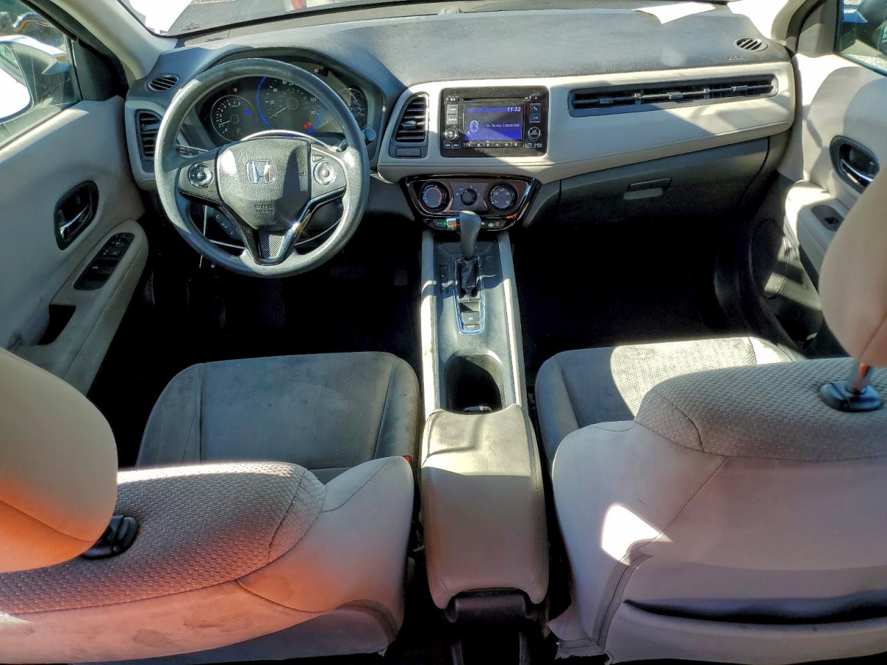 2016 HONDA HR-V LX photo 8