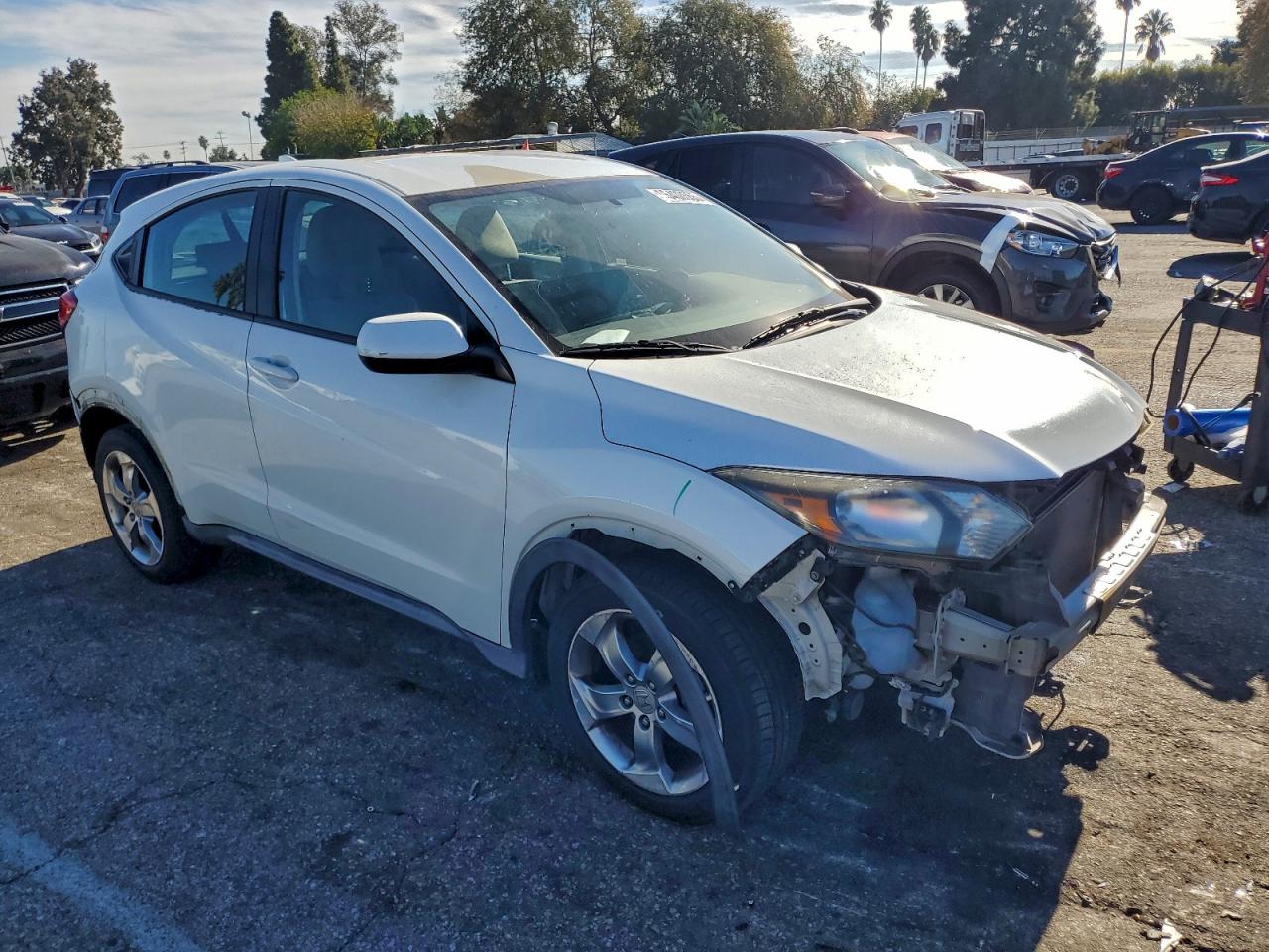 2016 HONDA HR-V LX photo 4