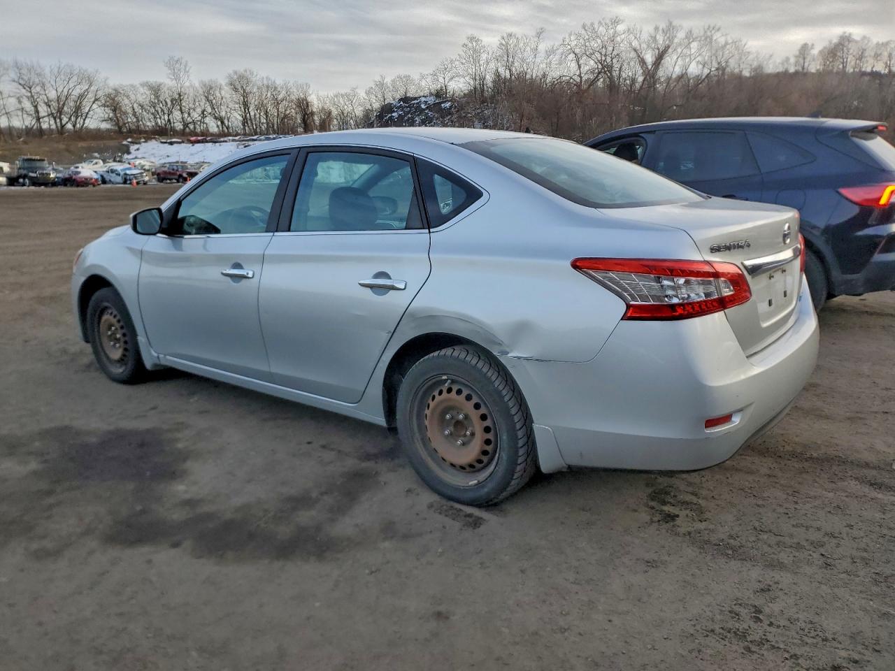 2014 NISSAN SENTRA S photo 2