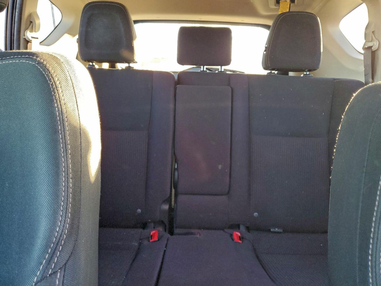 2013 TOYOTA RAV4 photo 28
