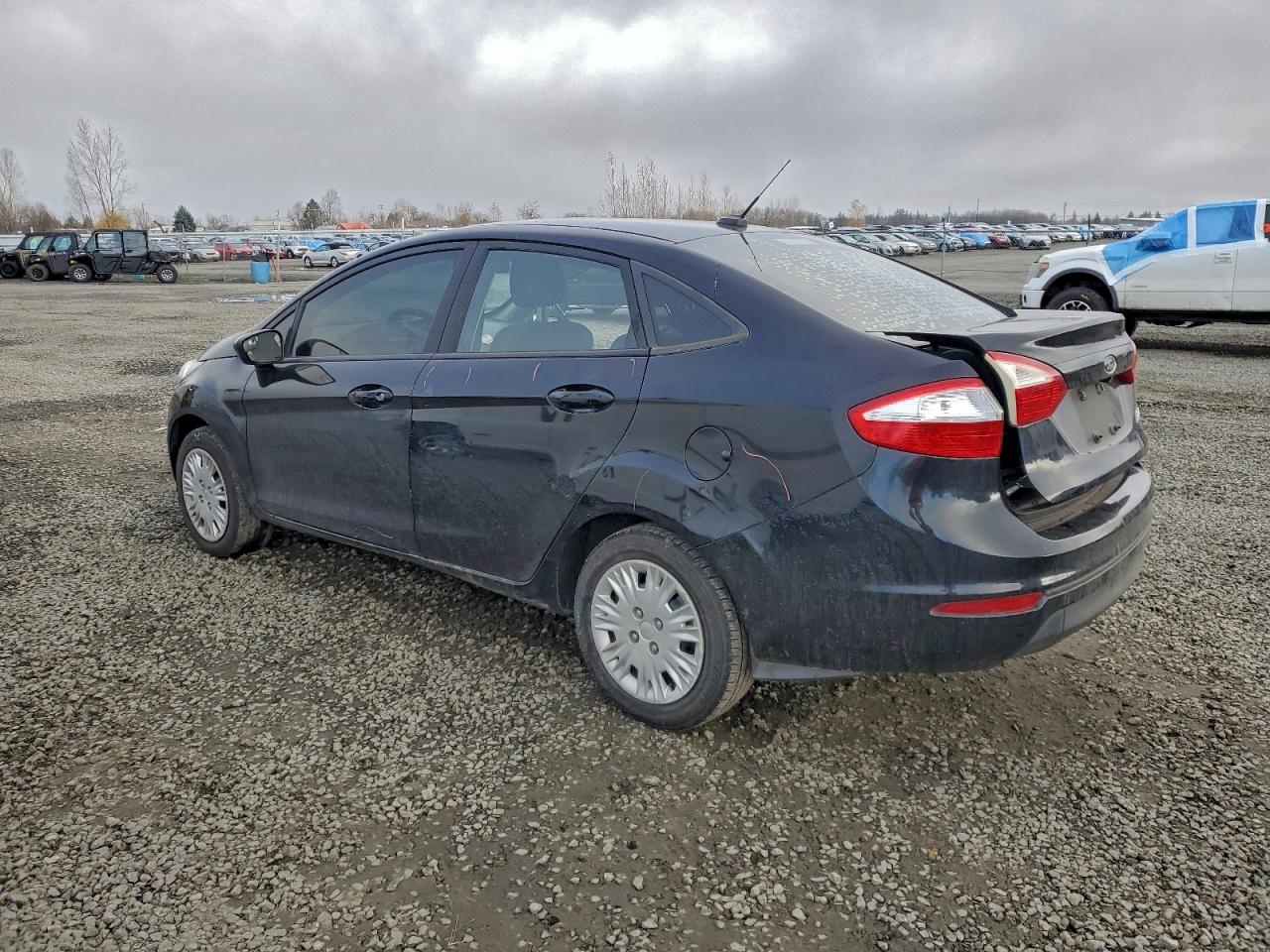 2018 FORD FIESTA S photo 2
