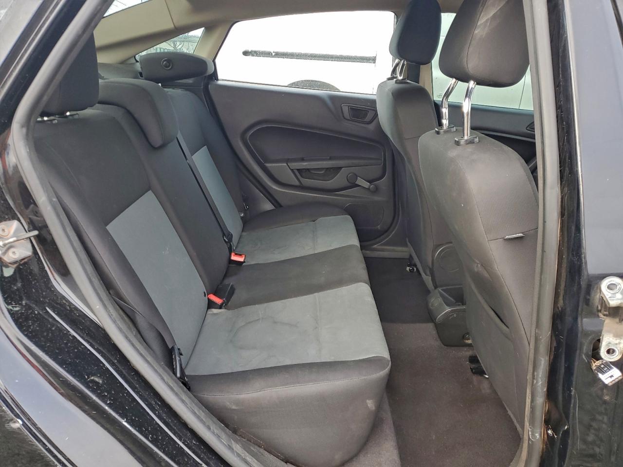 2018 FORD FIESTA S photo 10