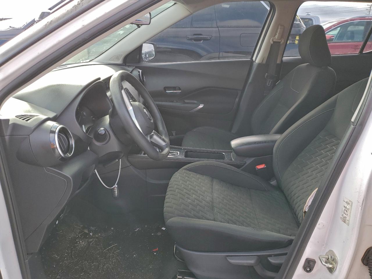 2021 NISSAN KICKS SV photo 7