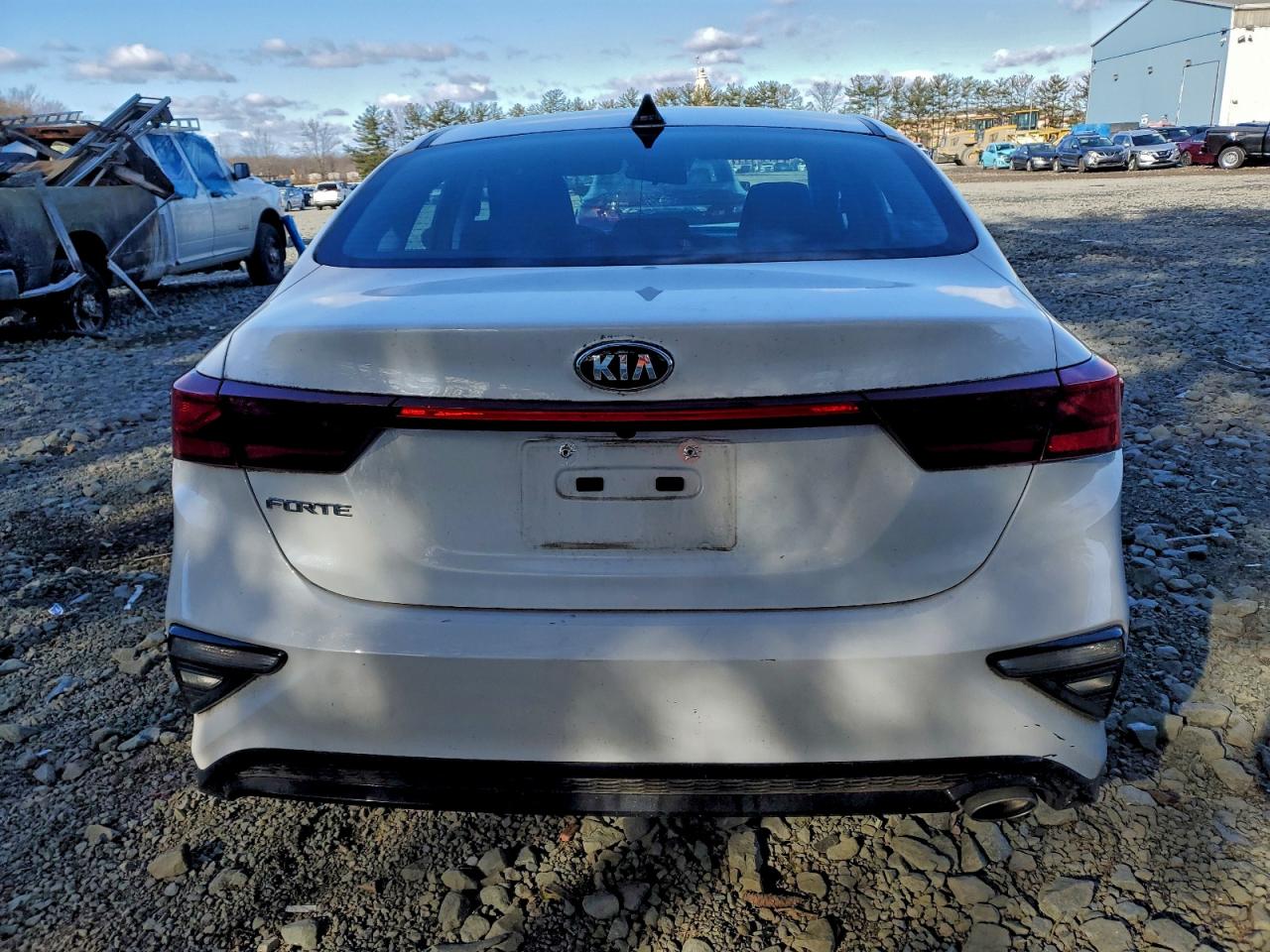 2021 KIA FORTE FE photo 6