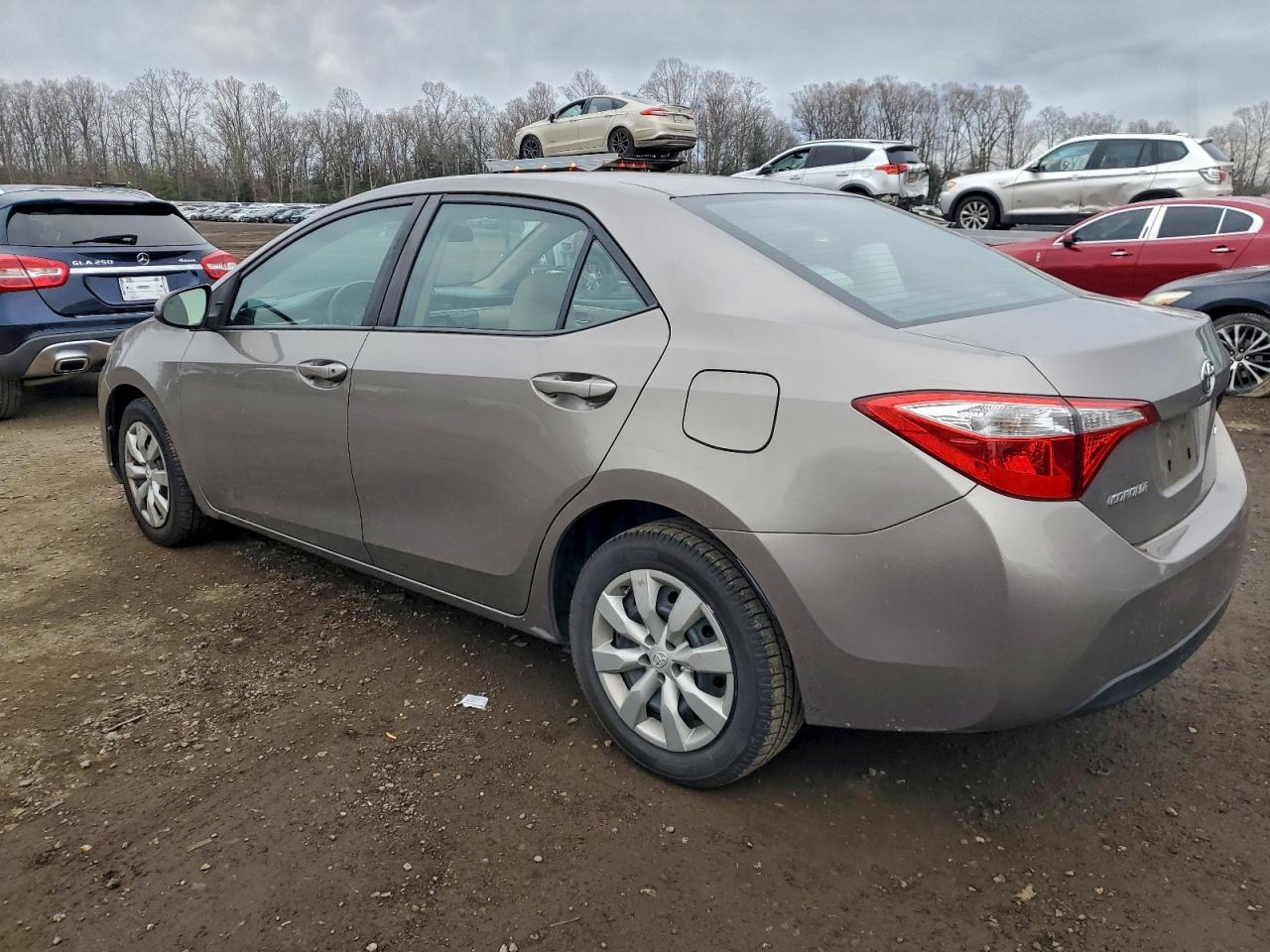 2014 TOYOTA COROLLA L photo 2