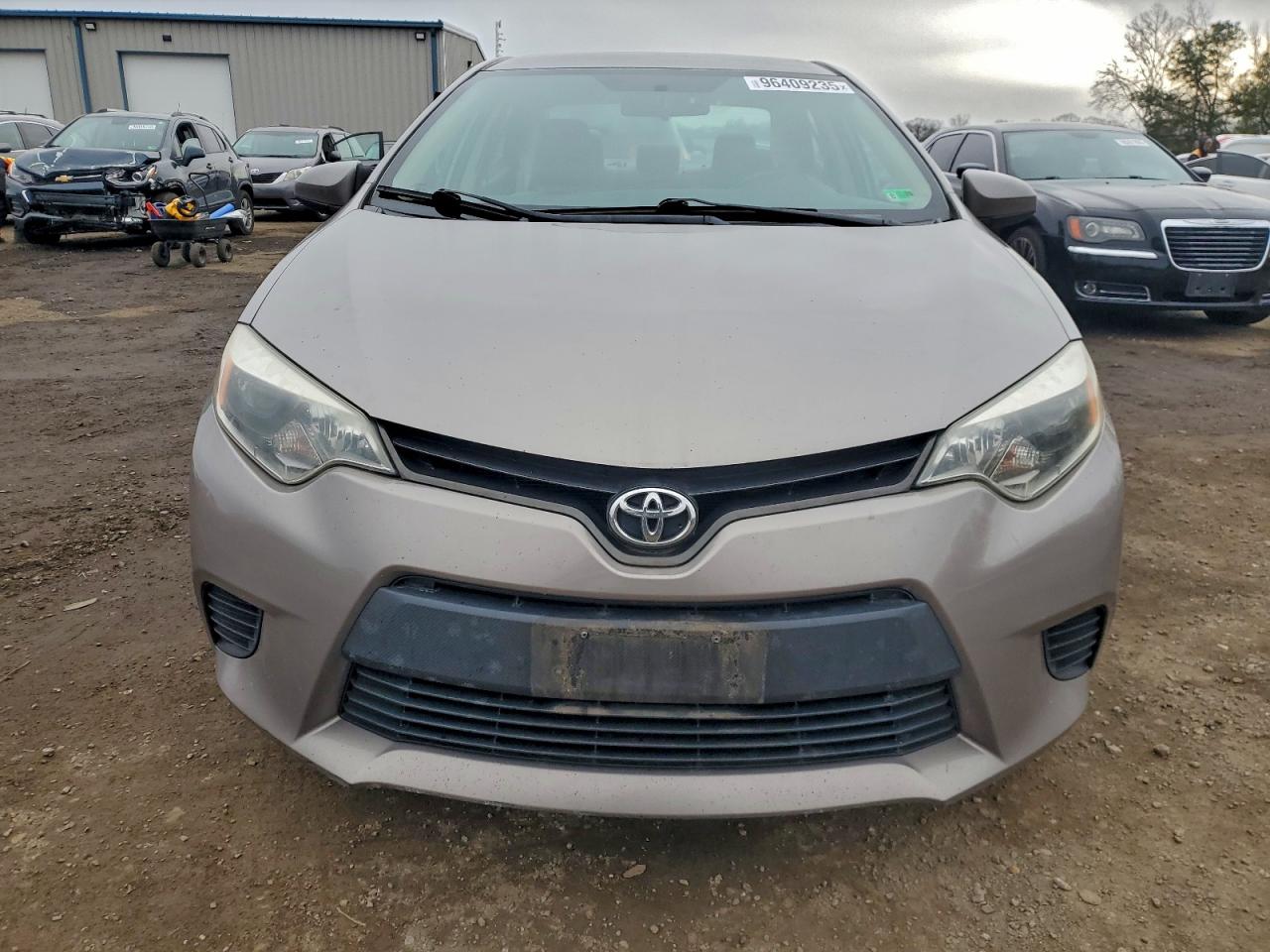 2014 TOYOTA COROLLA L photo 5
