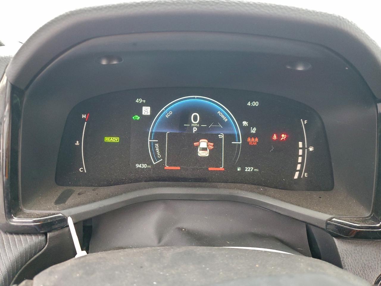 2025 TOYOTA CAMRY XSE photo 9